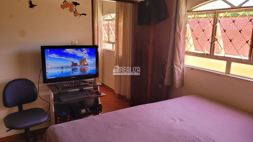 Casa, 4 quartos, 200 m² - Foto 10