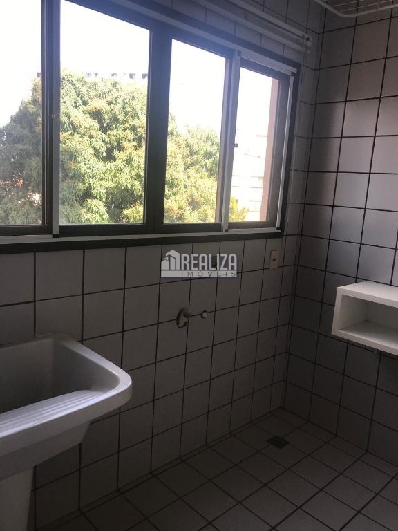 Apartamento de 3 quartos, 212m² no bairro Mercês, em Uberaba | Eu Corretor