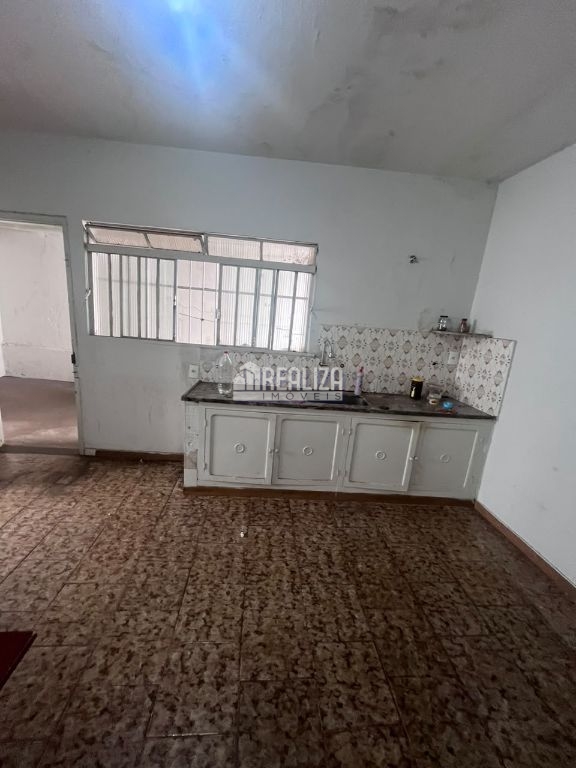 Casa, 3 quartos, 108 m² - Foto 1