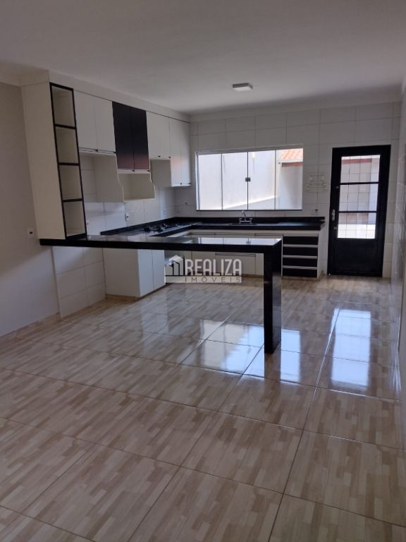 Casa de 3 quartos, 240m² no bairro Jardim Nenê Gomes, em Uberaba | Eu Corretor