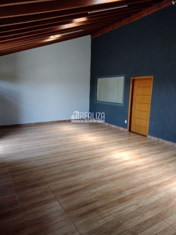 Casa de 3 quartos, 240m² no bairro Jardim Nenê Gomes, em Uberaba | Eu Corretor