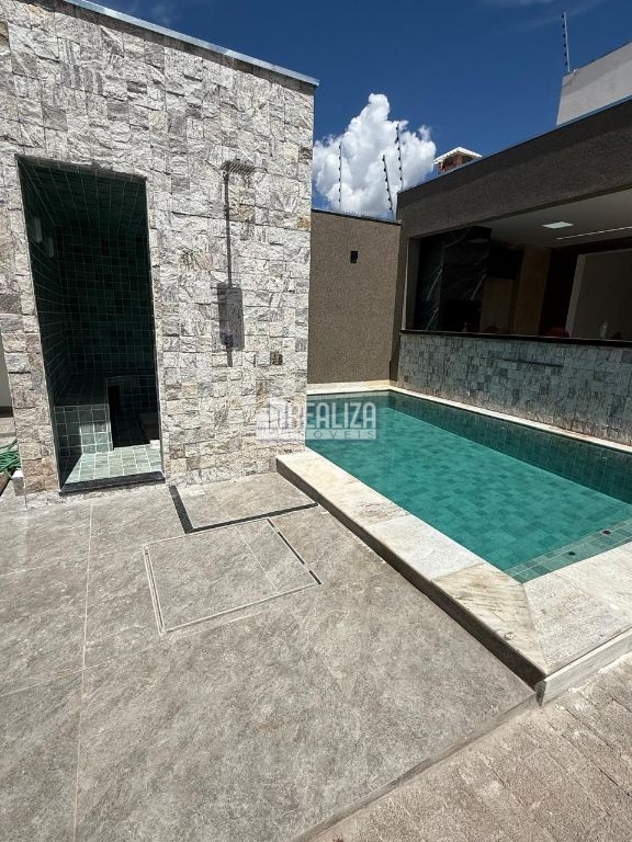 Casa, 2 quartos, 170 m² - Foto 1