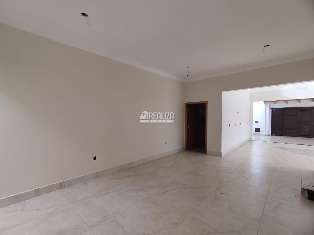 Casa, 3 quartos, 310 m² - Foto 26