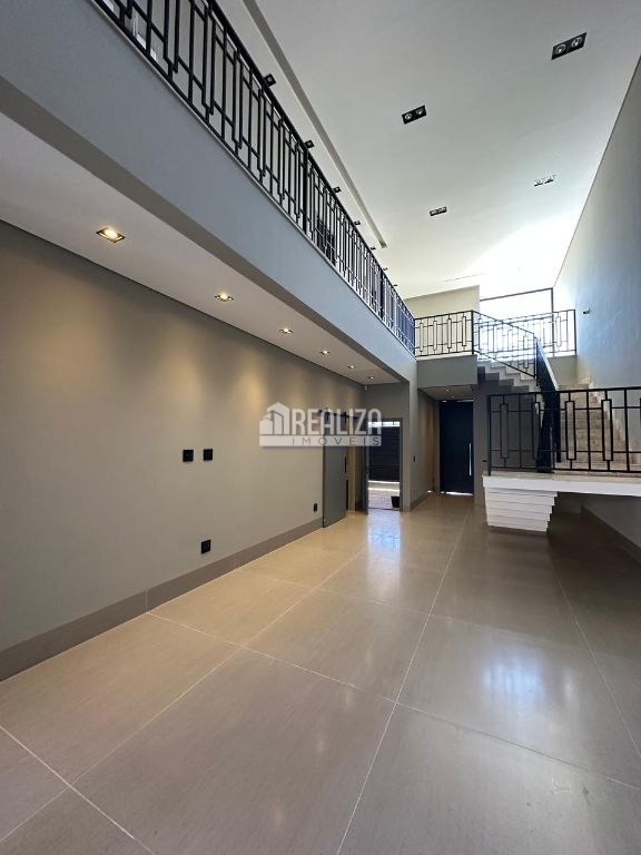 Casa de 4 quartos, 350m² no bairro Parque das Laranjeiras, em Uberaba | Eu Corretor