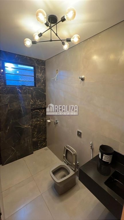 Casa, 4 quartos, 245 m² - Foto 8