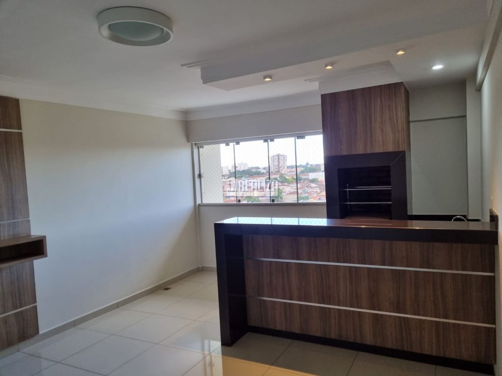 Apartamento, 3 quartos, 160 m² - Foto 1