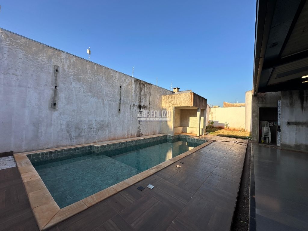 Casa de 4 quartos, 440m² no bairro Jardim do Lago, em Uberaba | Eu Corretor