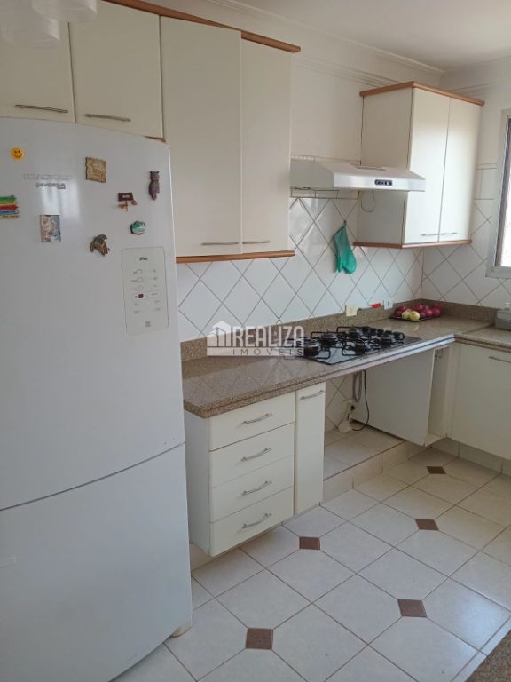 Apartamento de 3 quartos, 212m² no bairro Estados Unidos, em Uberaba | Eu Corretor