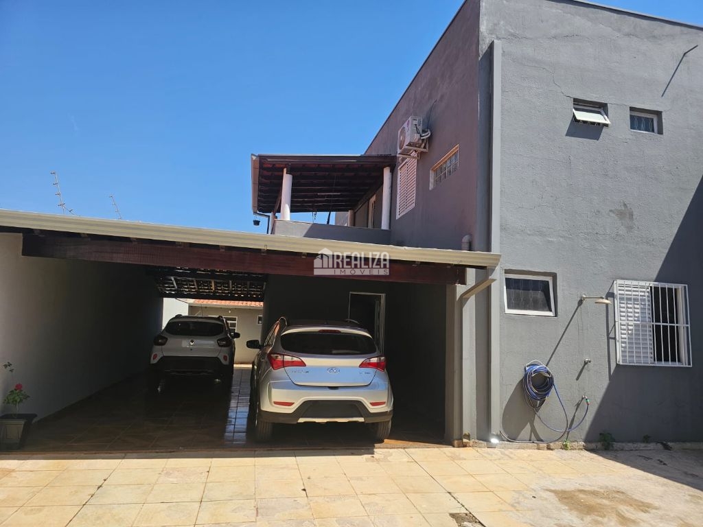 Casa de 4 quartos, 227m² no bairro Tita Rezende, em Uberaba | Eu Corretor