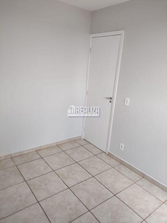 Apartamento de 2 quartos, 40m² no bairro Conjunto Pontal, em Uberaba | Eu Corretor