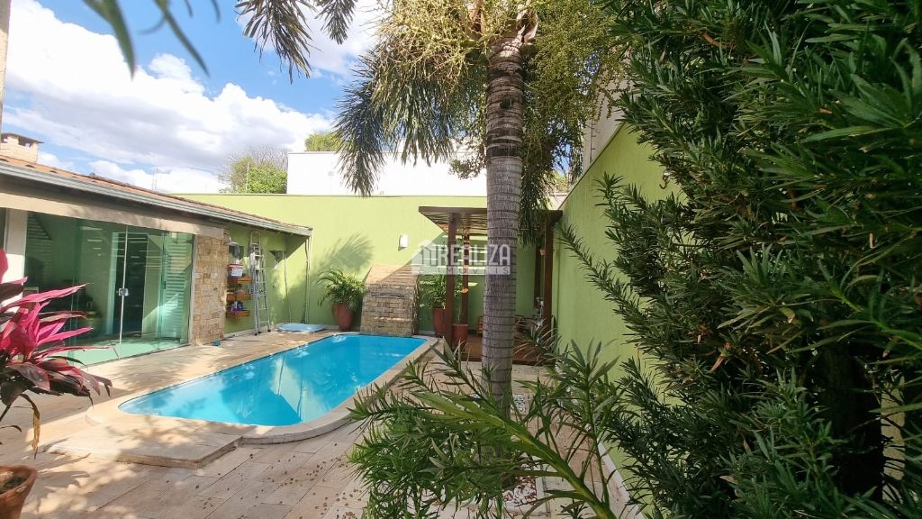 Casa de 3 quartos, 185m² no bairro Dom Eduardo II, em Uberaba | Eu Corretor