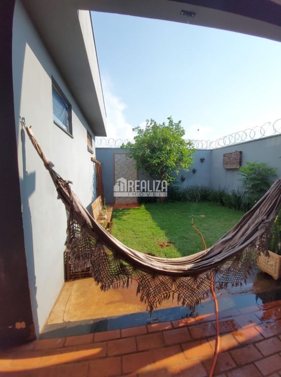 Casa, 3 quartos, 200 m² - Foto 11