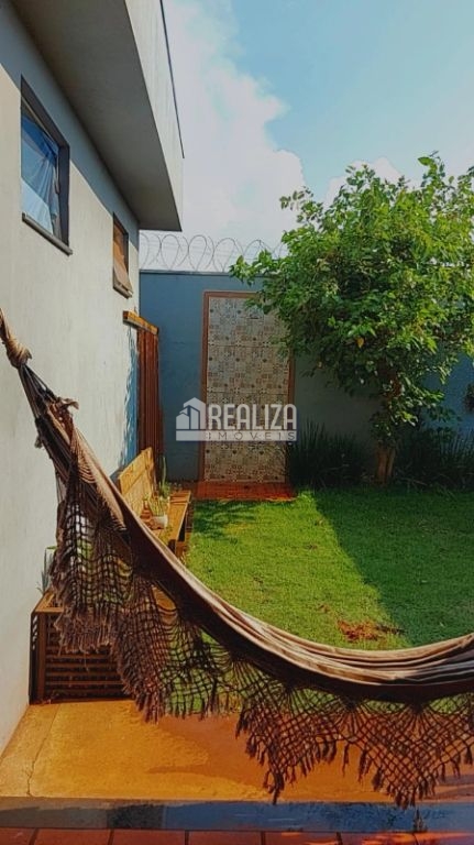 Casa, 3 quartos, 200 m² - Foto 6