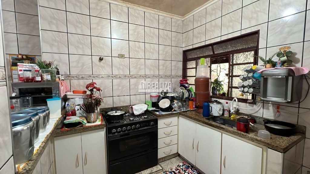 Casa de 6 quartos, 238m² no bairro Fabrício, em Uberaba | Eu Corretor