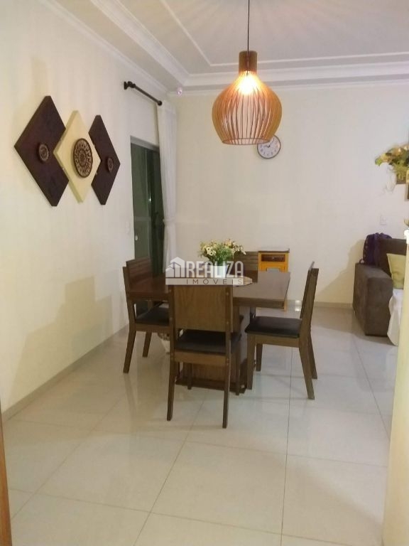 Casa de 3 quartos, 154m² no bairro Jardim Nenê Gomes, em Uberaba | Eu Corretor