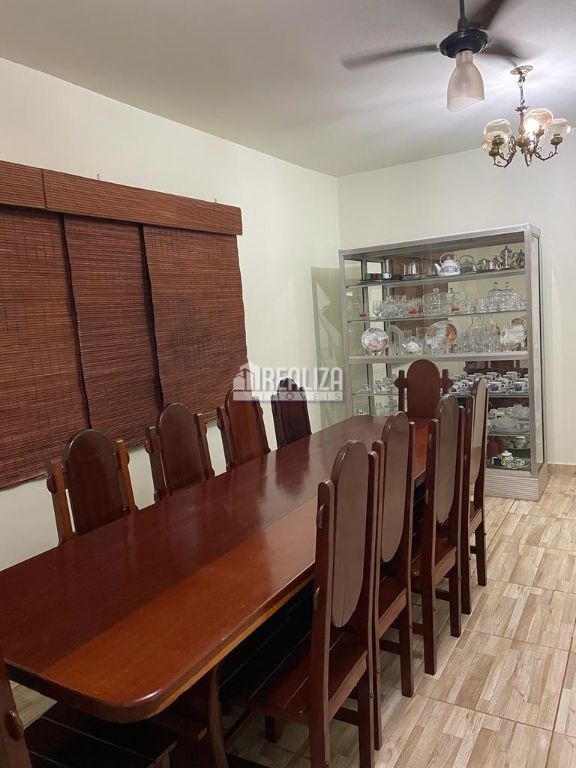 Casa de 4 quartos, 368m² no bairro Campo de Aviação, em Igarapava | Eu Corretor