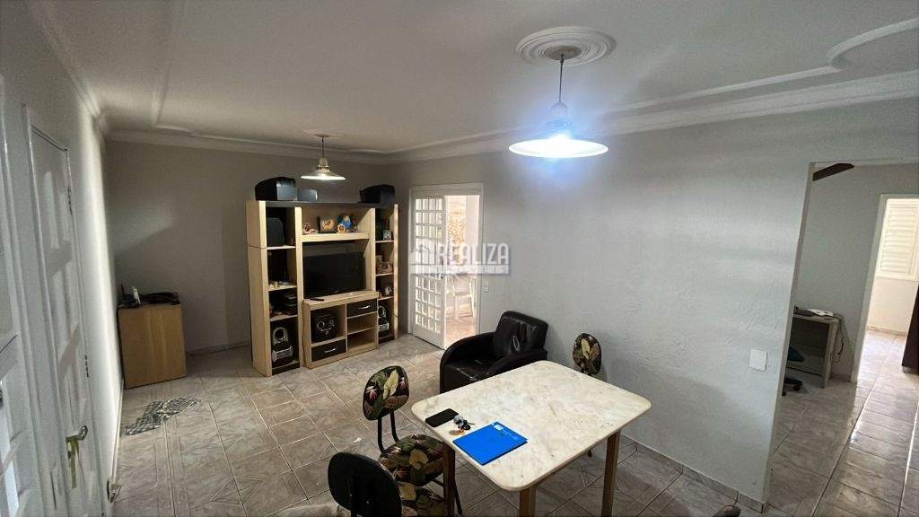 Casa de 3 quartos, 177m² no bairro Boa Vista, em Uberaba | Eu Corretor