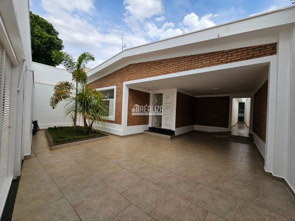 Casa de 2 quartos, 160m² no bairro Nossa Senhora da Abadia, em Uberaba | Eu Corretor