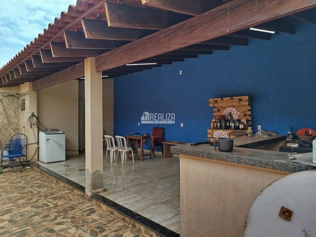 Casa de 2 quartos, 182m² no bairro Jardim Elza Amuí I, em Uberaba | Eu Corretor