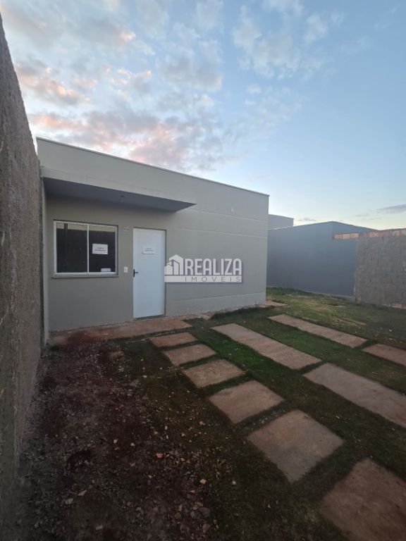 Casa de 2 quartos, 41m² no bairro Parque das Aroeiras, em Uberaba | Eu Corretor