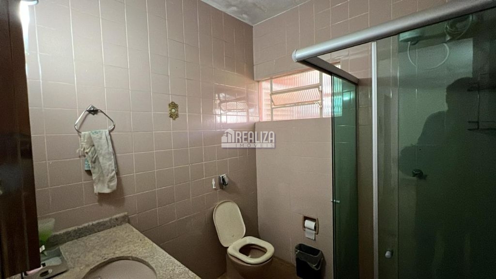 Casa de 3 quartos, 200m² no bairro Bom Retiro, em Uberaba | Eu Corretor