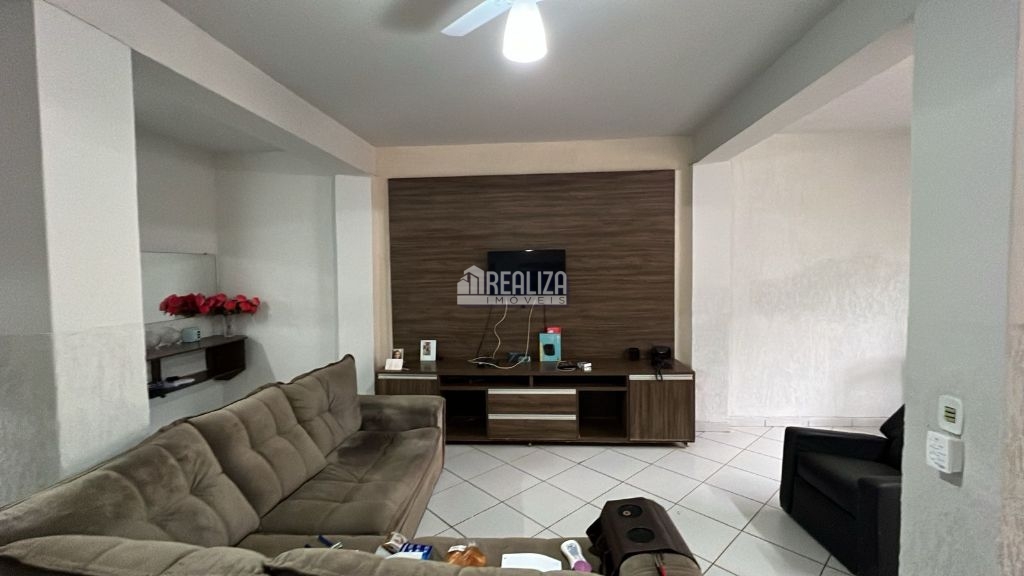 Casa de 5 quartos, 220m² no bairro Mercês, em Uberaba | Eu Corretor