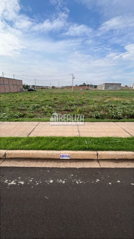 Lote/Terreno de 250m² no bairro Recreio dos Bandeirantes, em Uberaba | Eu Corretor