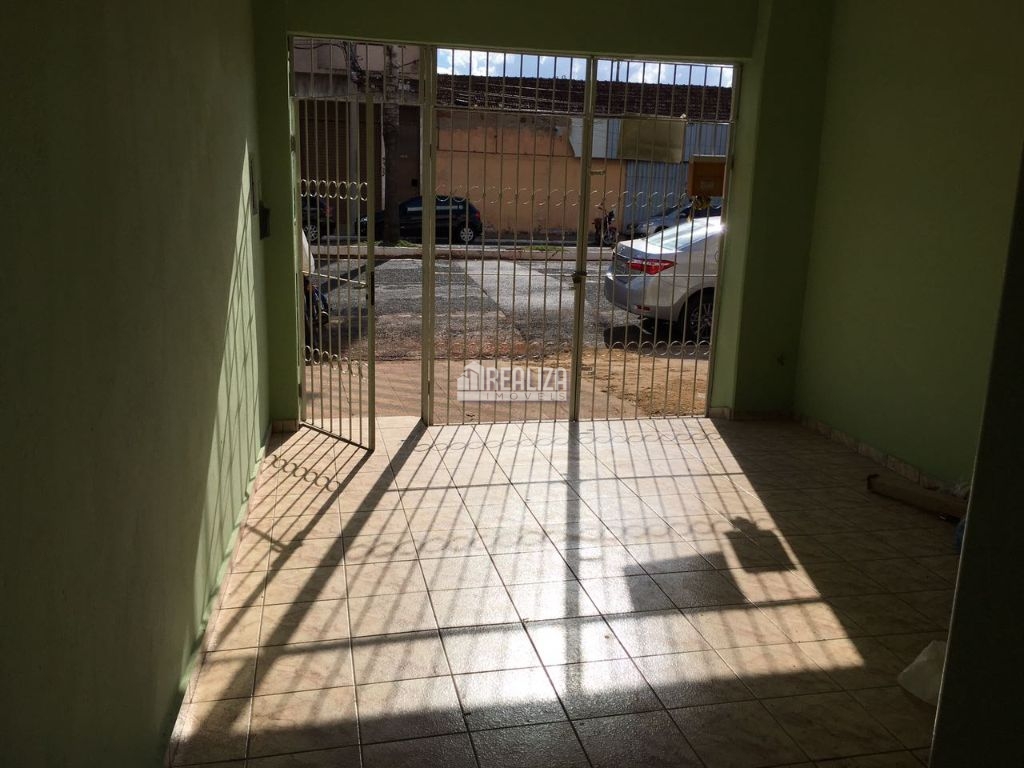 Casa de 2 quartos, 150m² no bairro São Benedito, em Uberaba | Eu Corretor