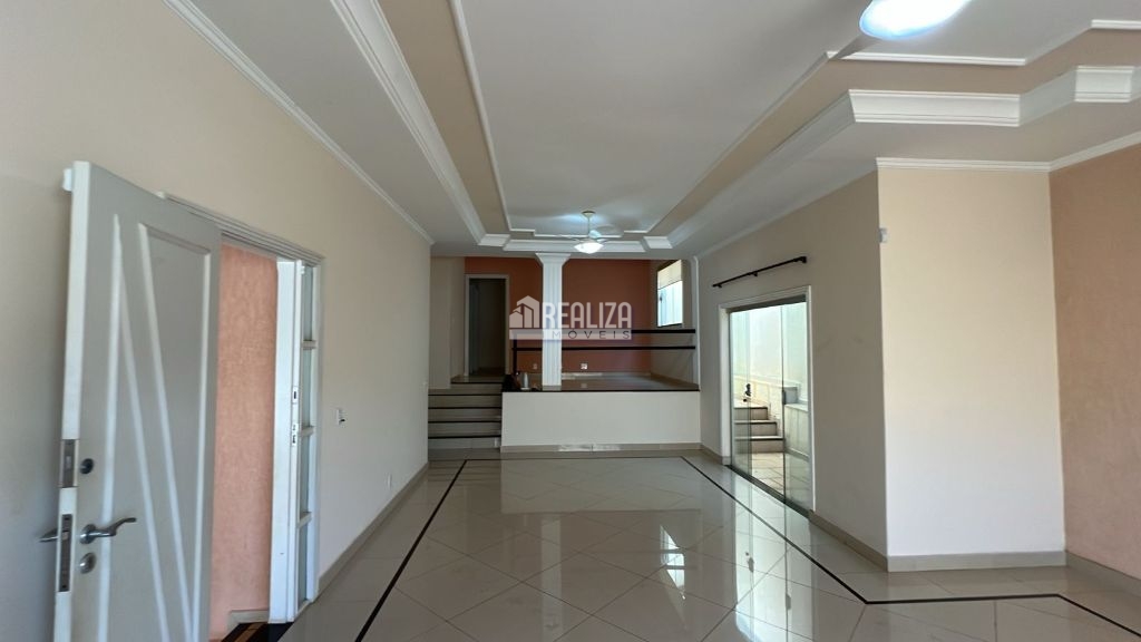 Casa, 5 quartos, 214 m² - Foto 7