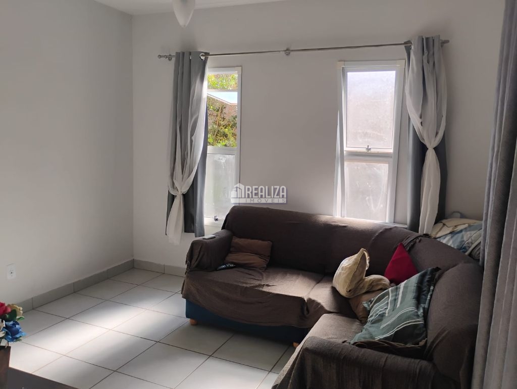 Casa, 2 quartos, 140 m² - Foto 1