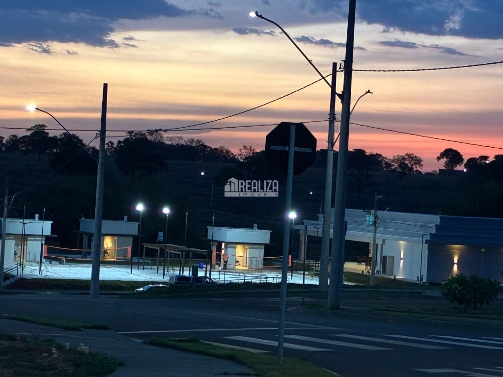 Terreno, 250 m² - Foto 2