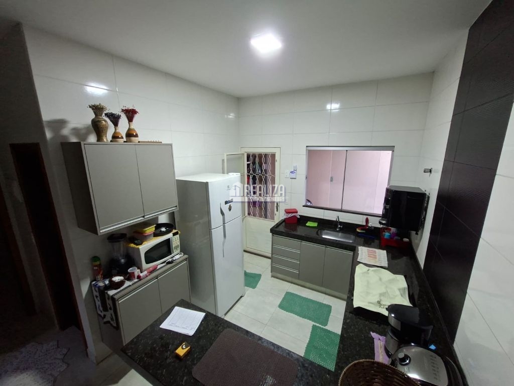 Casa, 2 quartos, 54 m² - Foto 1