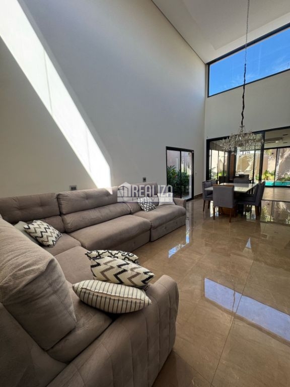 Casa, 3 quartos, 300 m² - Foto 2