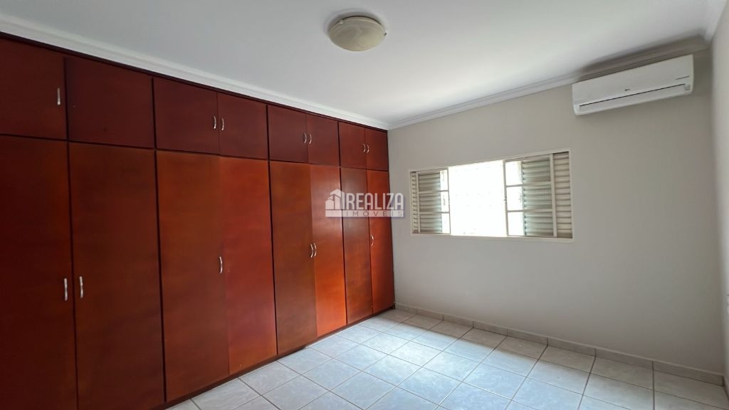 Casa, 3 quartos, 216 m² - Foto 13