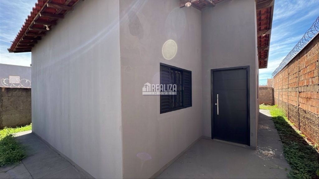 Casa, 2 quartos, 56 m² - Foto 1