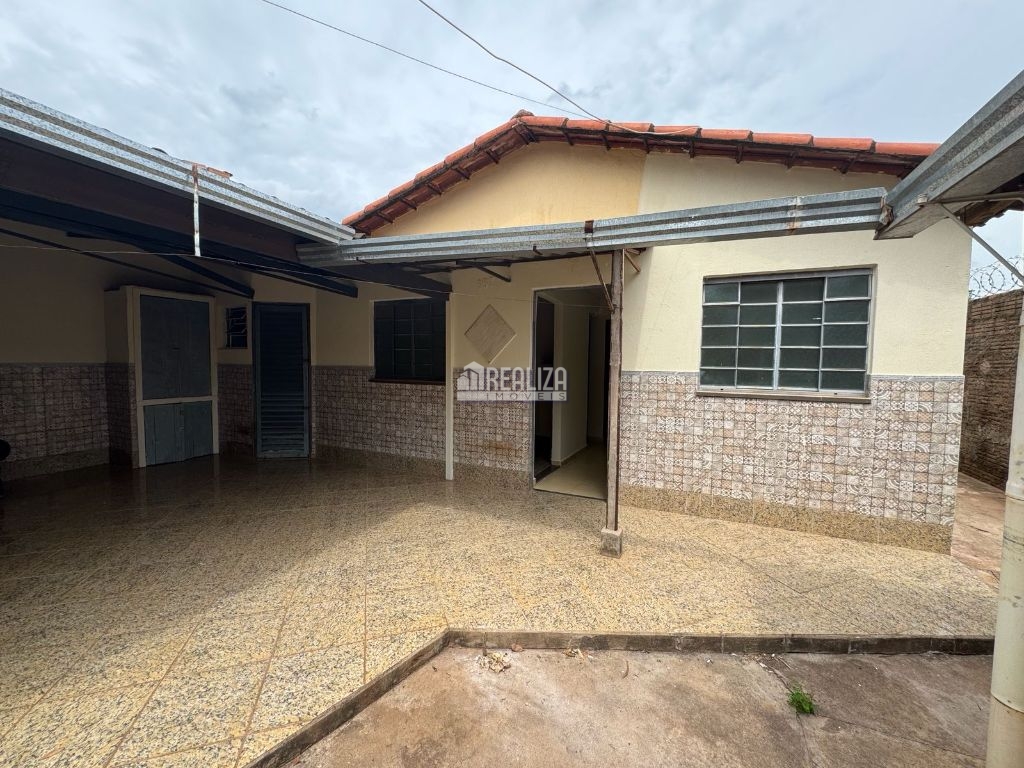 Casa, 2 quartos, 91 m² - Foto 2