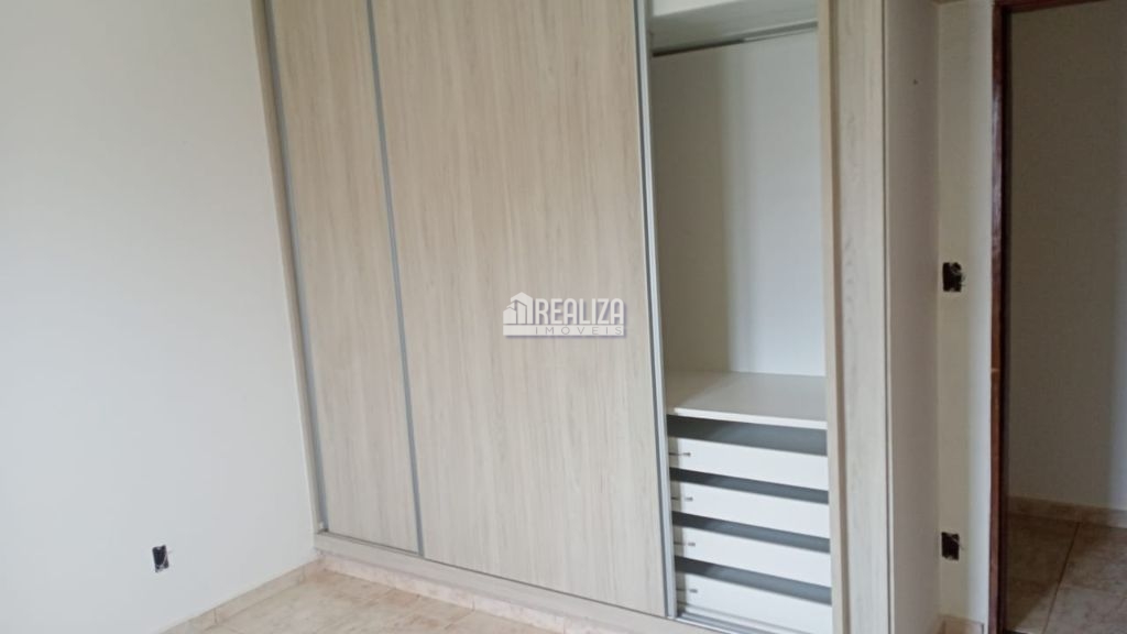 Casa, 3 quartos, 209 m² - Foto 4