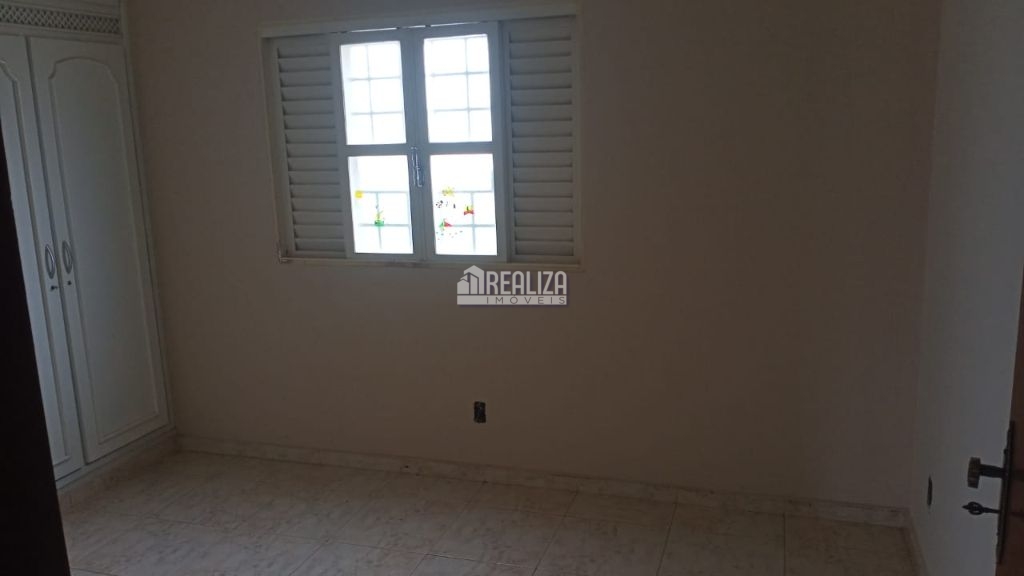 Casa, 3 quartos, 209 m² - Foto 8