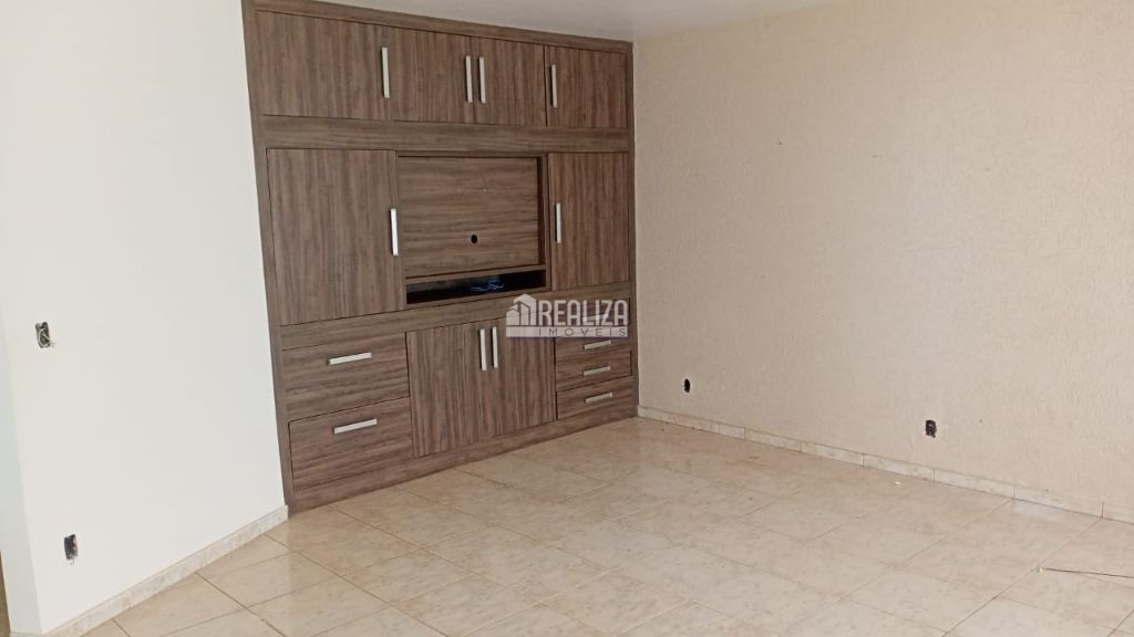 Casa, 3 quartos, 209 m² - Foto 13