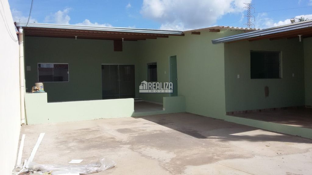 Casa, 2 quartos, 117 m² - Foto 1