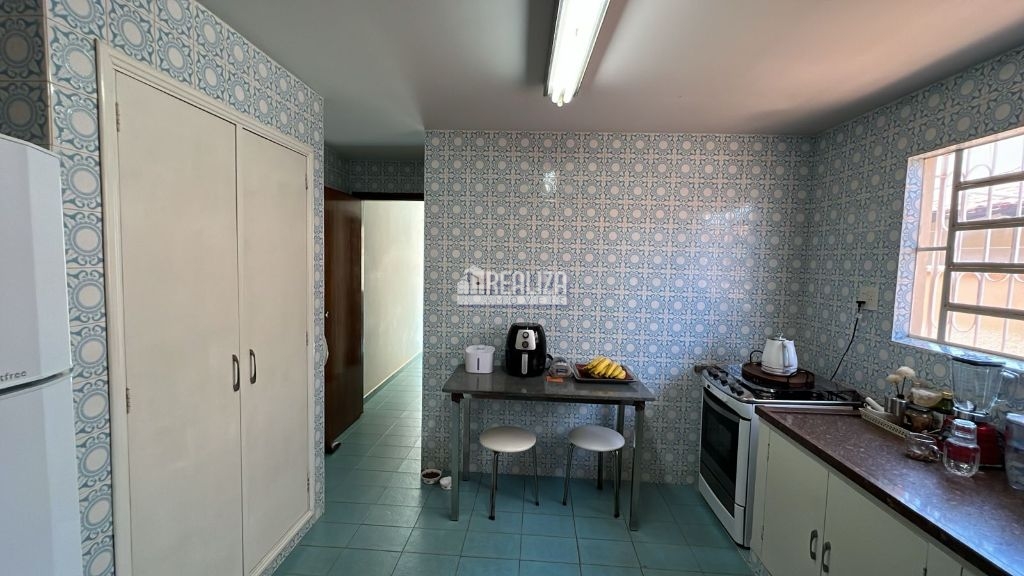 Casa, 3 quartos, 162 m² - Foto 2