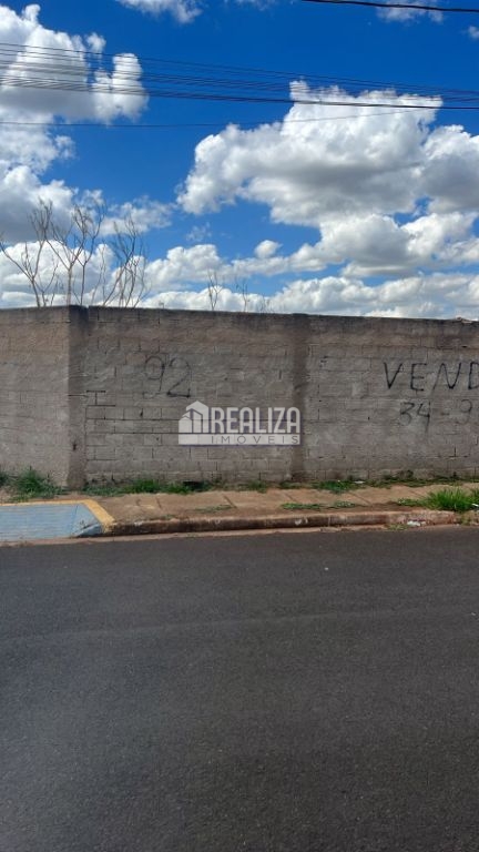 Terreno, 200 m² - Foto 1