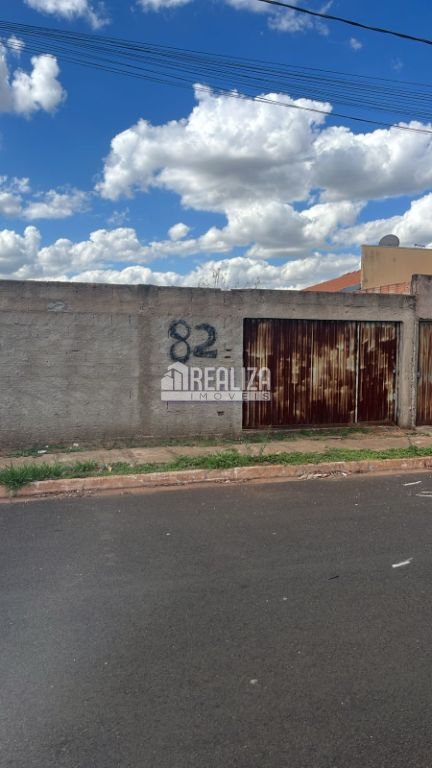 Terreno, 200 m² - Foto 1