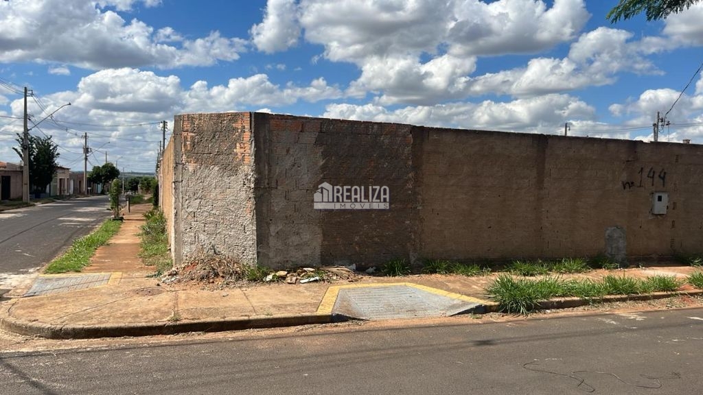 Terreno, 200 m² - Foto 1