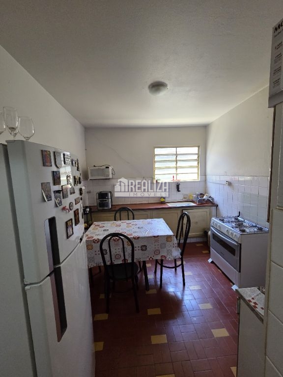 Casa, 3 quartos, 124 m² - Foto 2