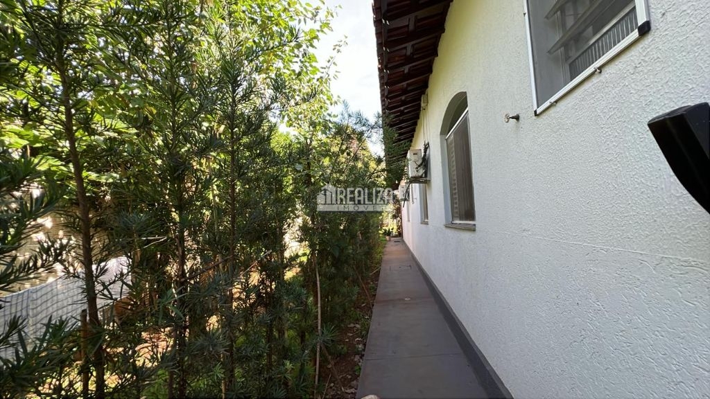 Casa, 4 quartos, 286 m² - Foto 24