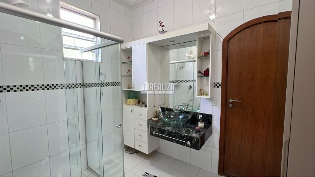 Casa, 4 quartos, 286 m² - Foto 19