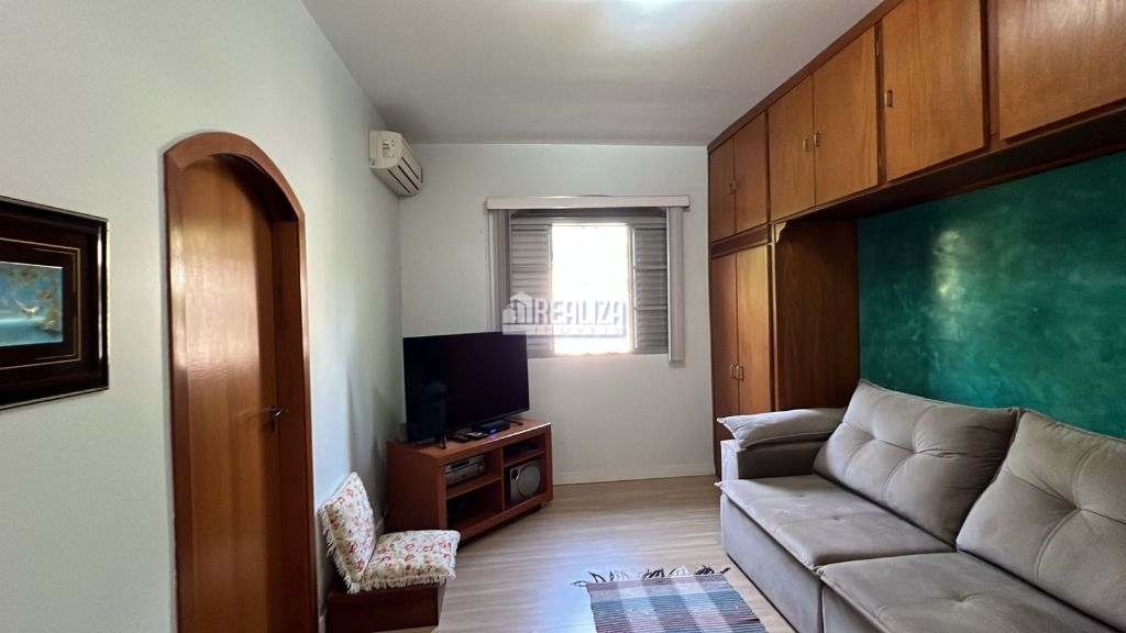 Casa, 4 quartos, 286 m² - Foto 13