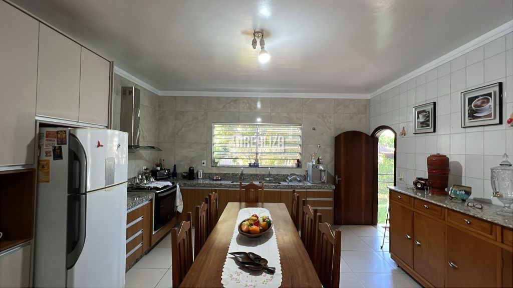 Casa, 4 quartos, 286 m² - Foto 35