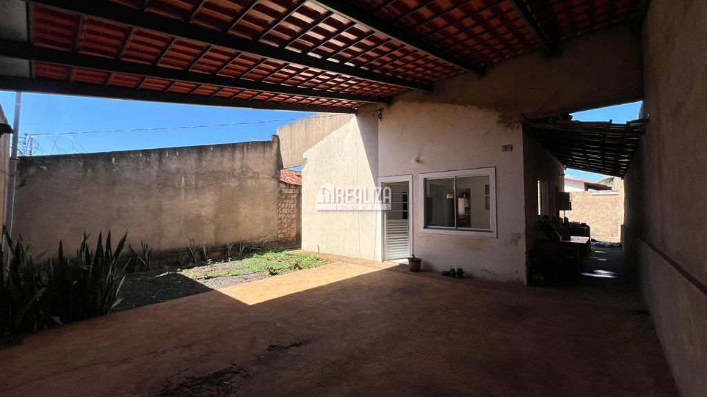 Casa, 2 quartos, 70 m² - Foto 2